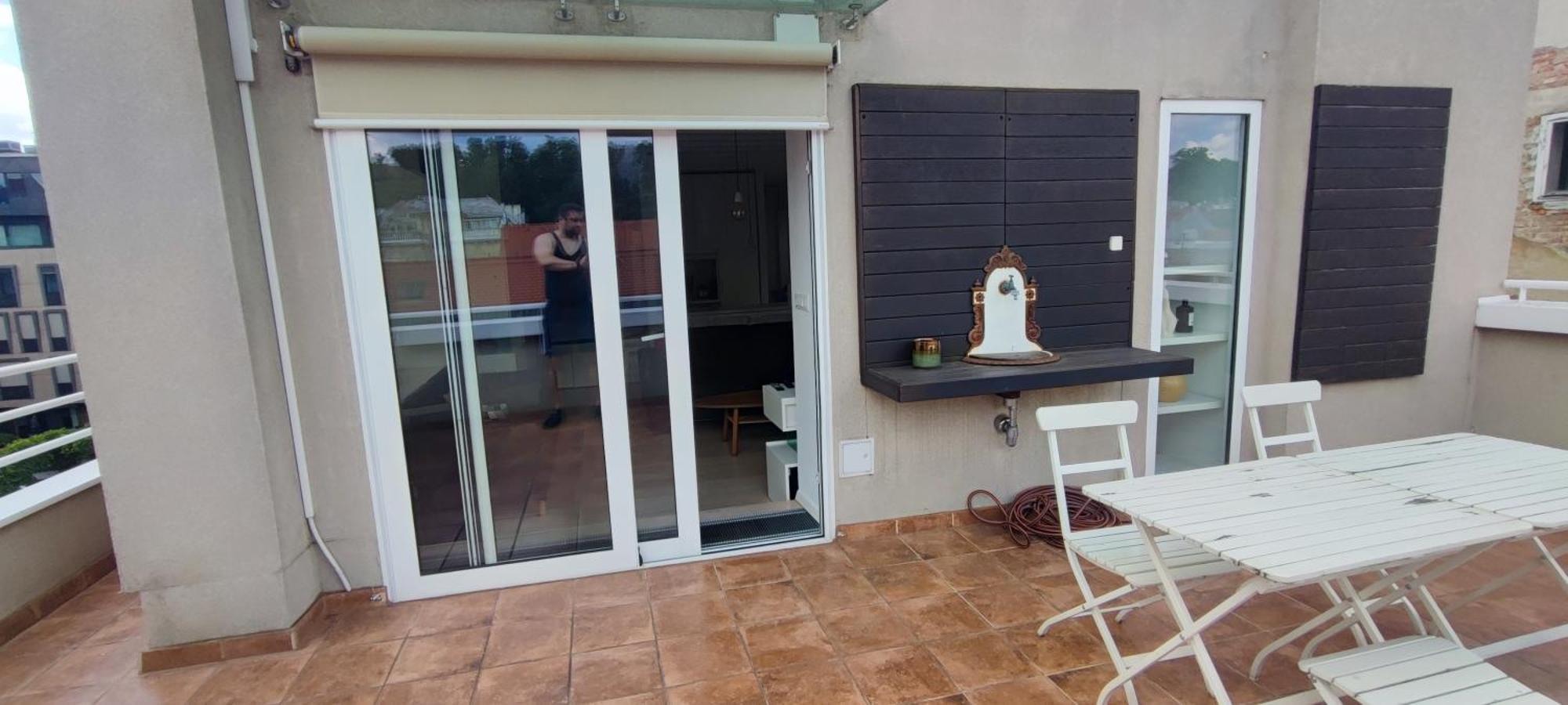 Artissimo Roofterace * Zagabria